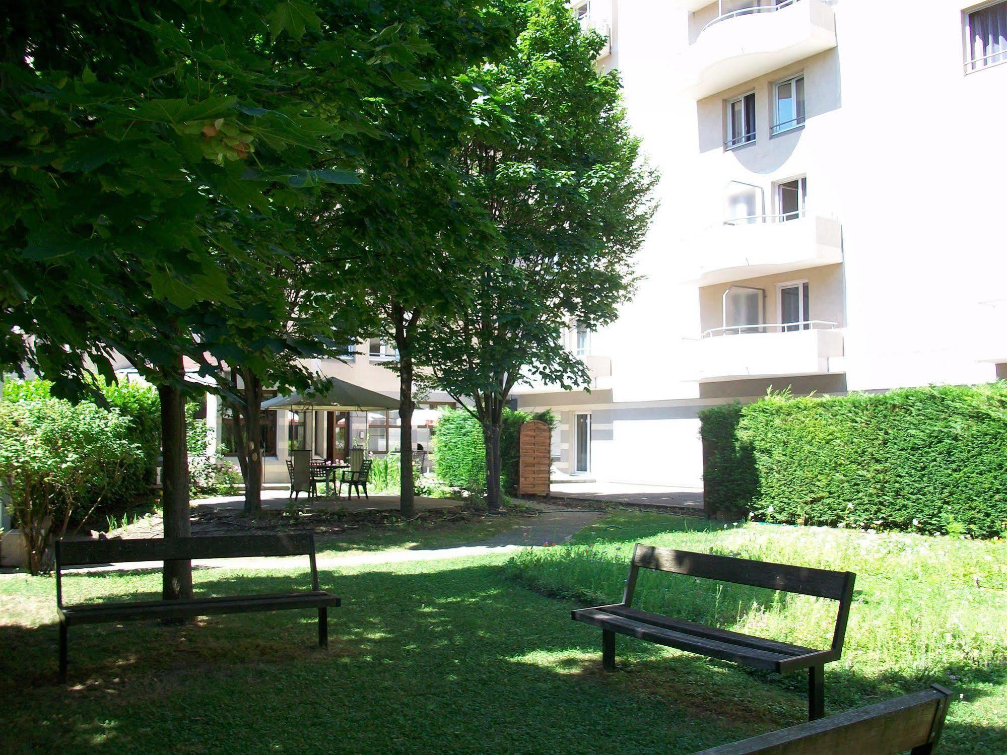 Citadines City Centre Grenoble Exterior photo